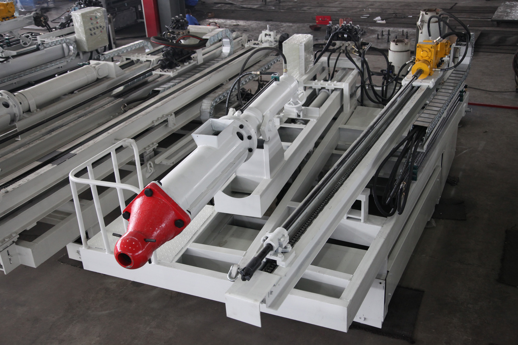 Mud gun and tapping drill – Type 1