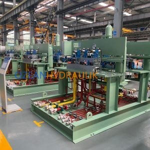 Hydraulic control valve platform